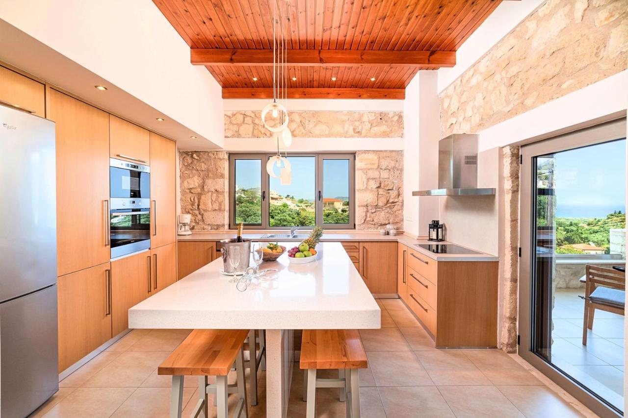 Acrothea Villa Heated Pool Ханя Екстериор снимка