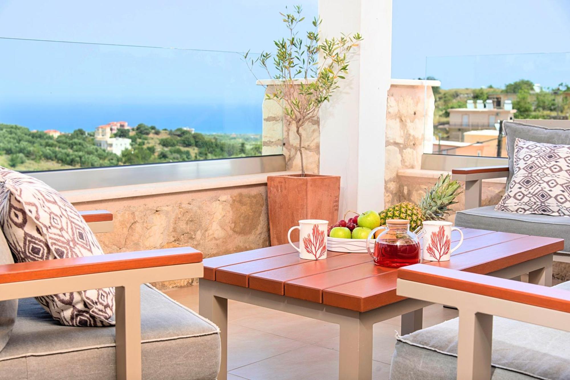 Acrothea Villa Heated Pool Ханя Екстериор снимка